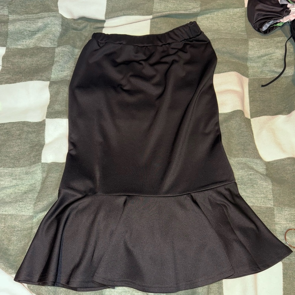 Midi skirt flare bottom